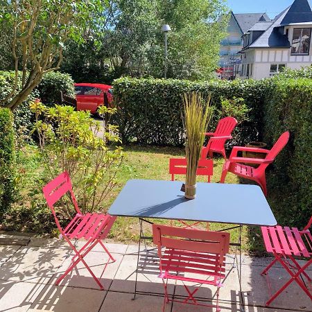 Front De Mer 11 - Jardin - Thalasso Cabourg Zewnętrze zdjęcie