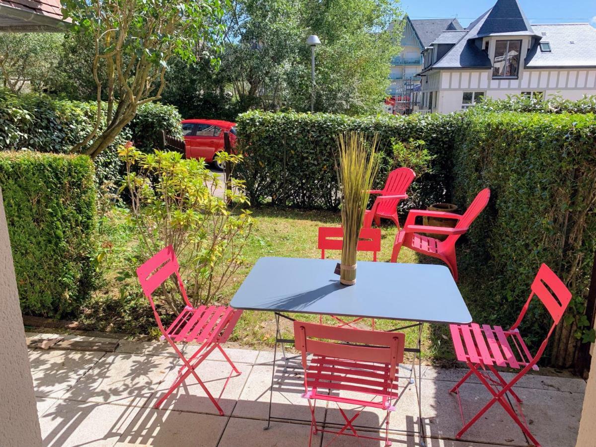 Front De Mer 11 - Jardin - Thalasso Cabourg Zewnętrze zdjęcie