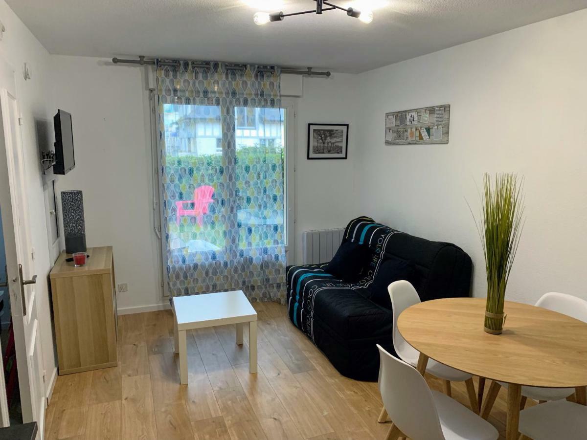 Front De Mer 11 - Jardin - Thalasso Cabourg Zewnętrze zdjęcie