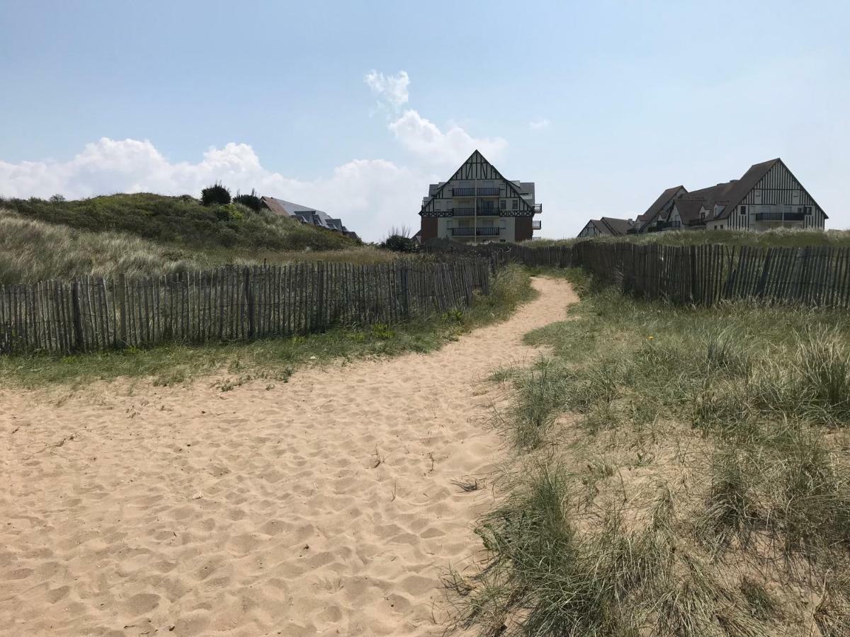 Front De Mer 11 - Jardin - Thalasso Cabourg Zewnętrze zdjęcie